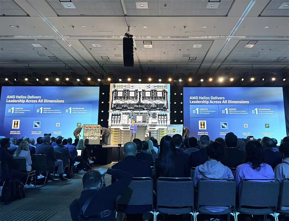 全球首颗2nm GPU来了!苏姿丰甩出“最强AI机架”,CPU性能干翻英伟达