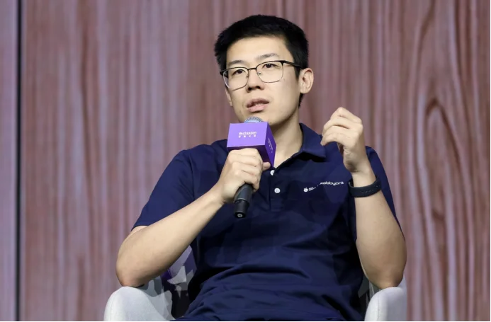 OpenAI Astra 是对具身模型的降维打击吗?|两场圆桌的七个观点