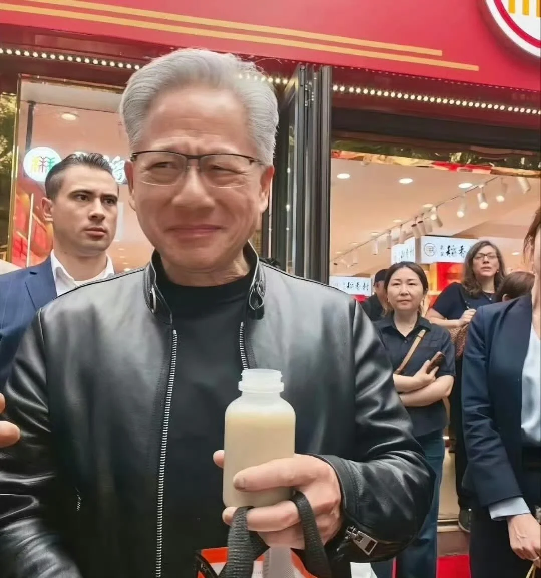 老黄「开源协议」就剩一家没签,是谁啊好难猜啊